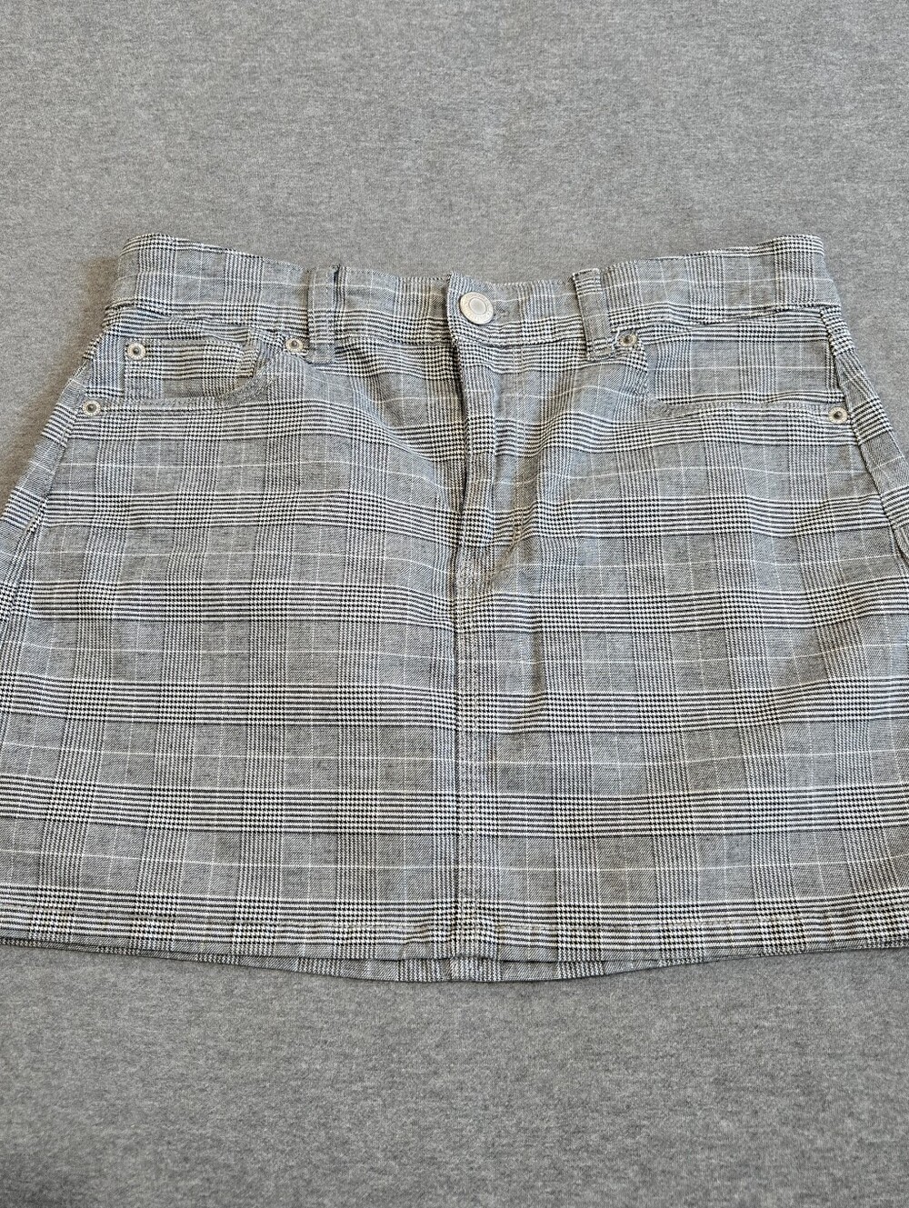 American Eagle High-Rise Mini Skirt Womens 6R Multi Plaid Super Stretch Preppy